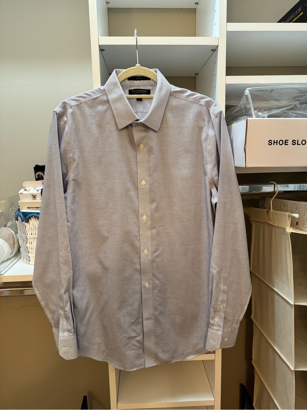 Banana Republic Men's Light Blue Dress Shirt - Slim Fit